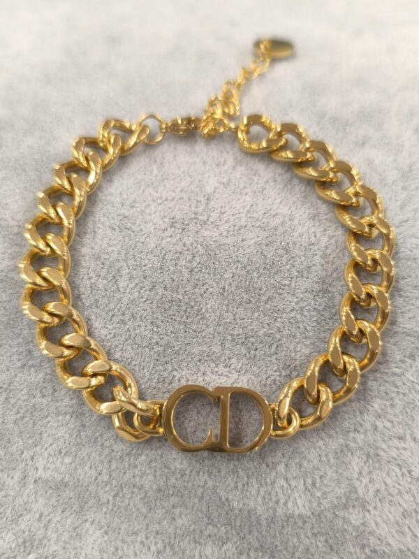 Pulsera de eslabón CD dorado