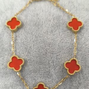 Pulsera cinco tréboles rojos
