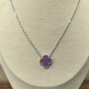 Collar plateado trébol mediano lila