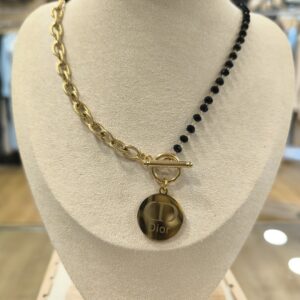 Collar de cuentas y eslabones
