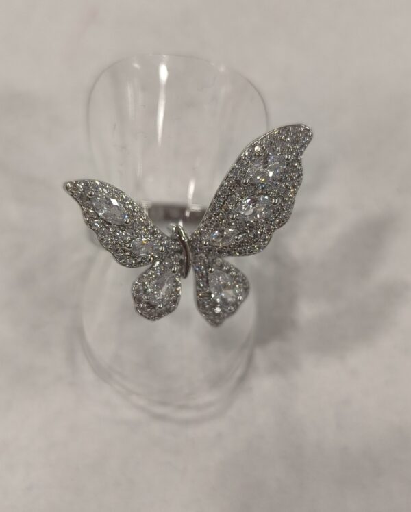 Anillo mariposa plateado