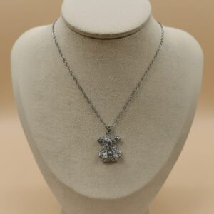 Collar oso geométrico plateado